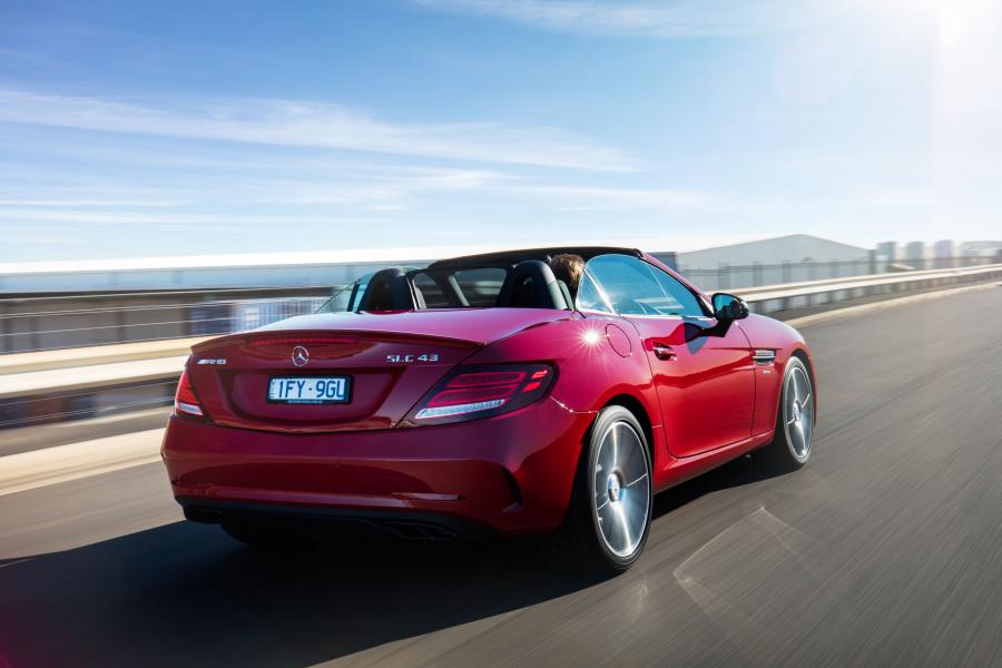  Mercedes-AMG SLC43 2016 года  (AU) (фото 3 из 15)